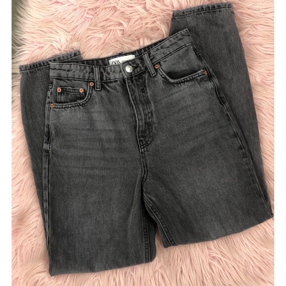 Zara The 90's Mom Fit Black Jeans - Picture 4 of 4